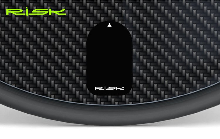 RISK RA154 Disc Wheel Valve Hole Stickers – PVC Presta Valve Cover Patches for Road, TT and Triathlon Bikes